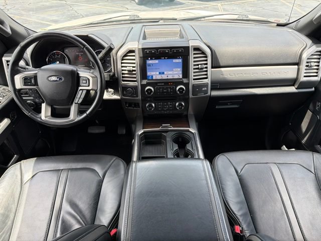 Certified 2017 Ford F350 Platinum w/ Platinum Ultimate Package AWD/4WD image 13