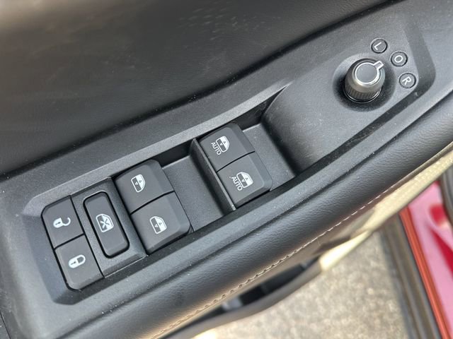 New 2026 Jeep Grand Cherokee Altitude AWD/4WD image 11