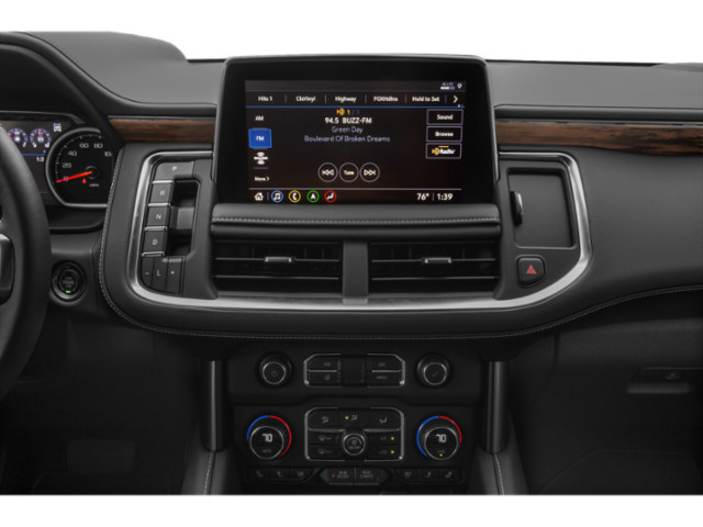Used 2023 Chevrolet Suburban Premier w/ Premium Package AWD/4WD image 7