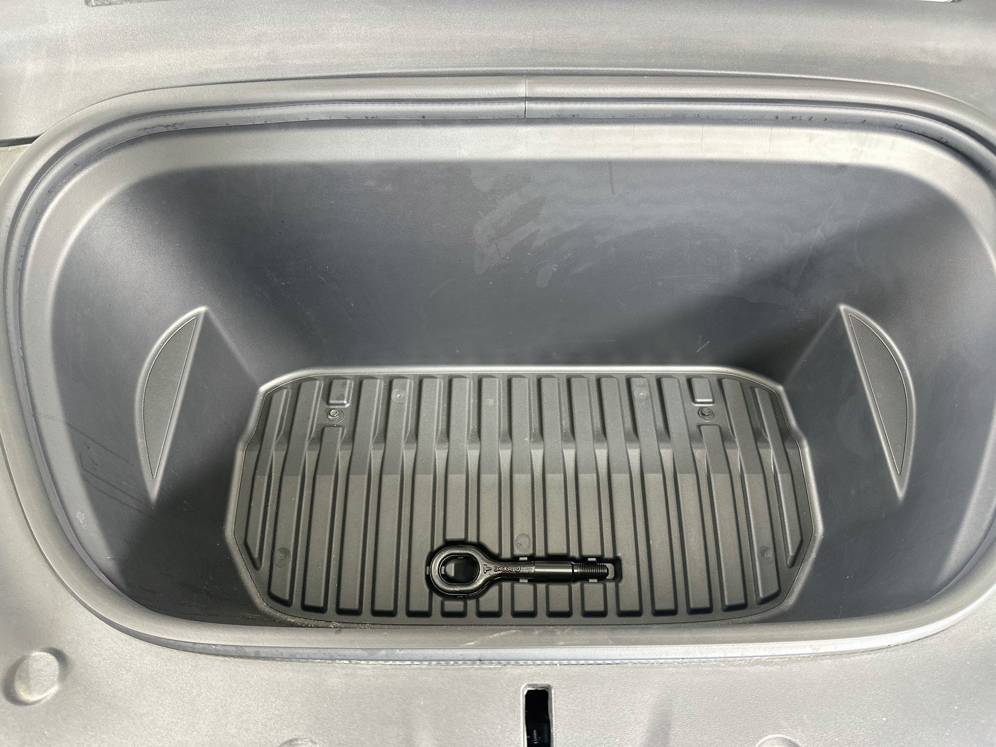 Used 2023 Tesla Model Y Long Range AWD/4WD image 33