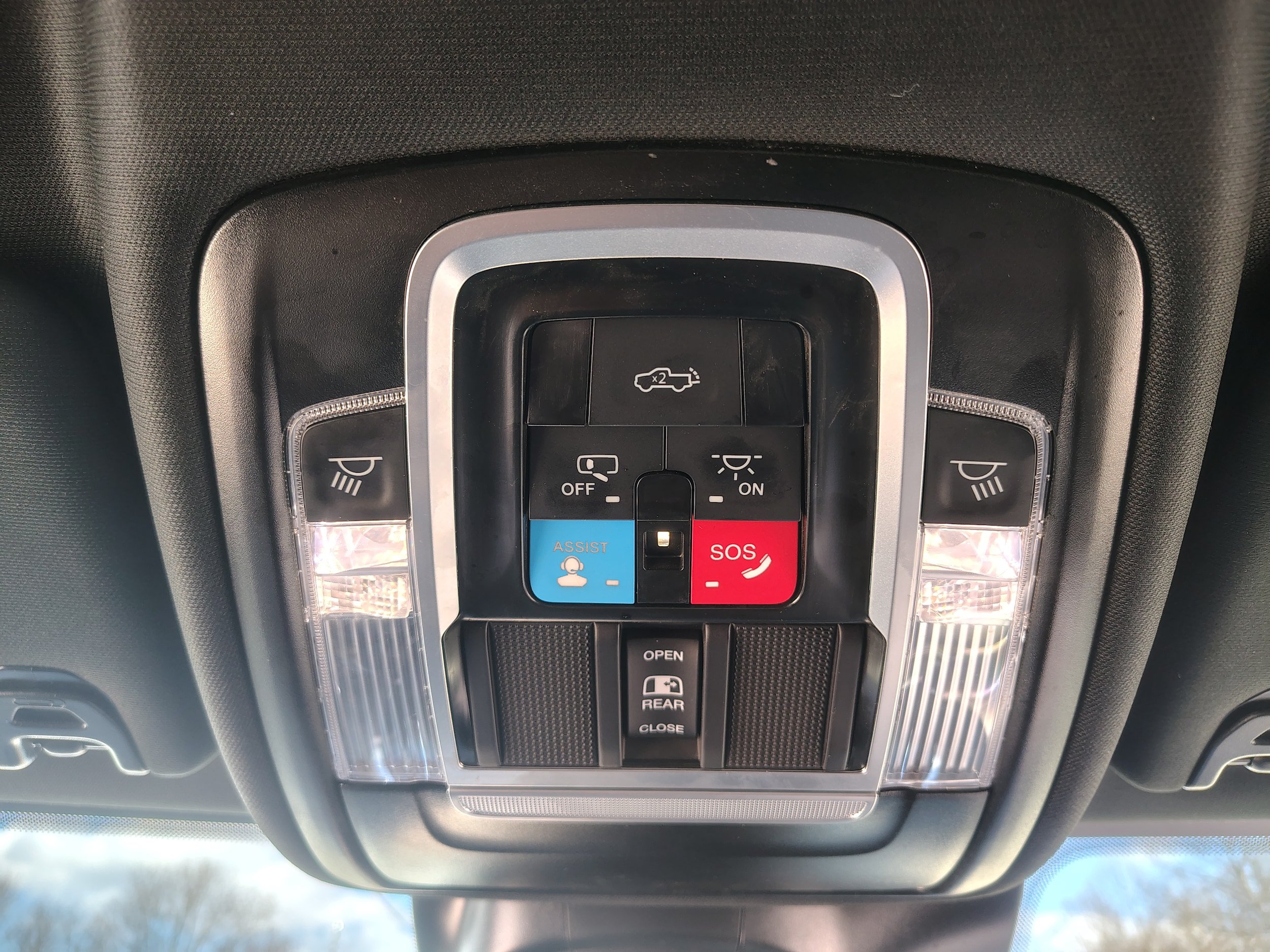 Certified 2026 RAM 2500 Laramie AWD/4WD image 39