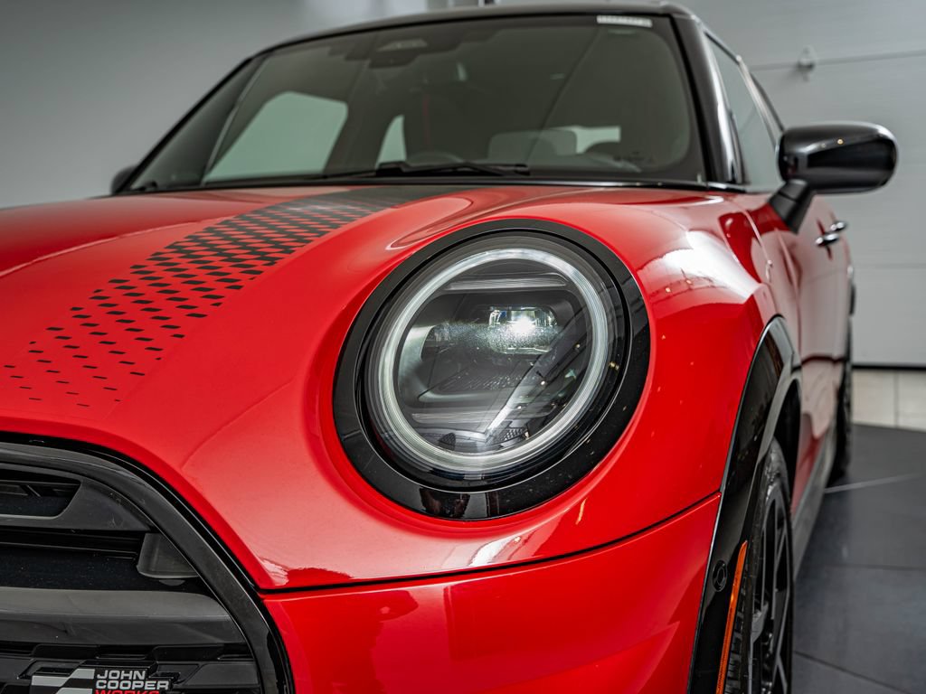 Certified 2025 MINI Cooper S FWD image 13