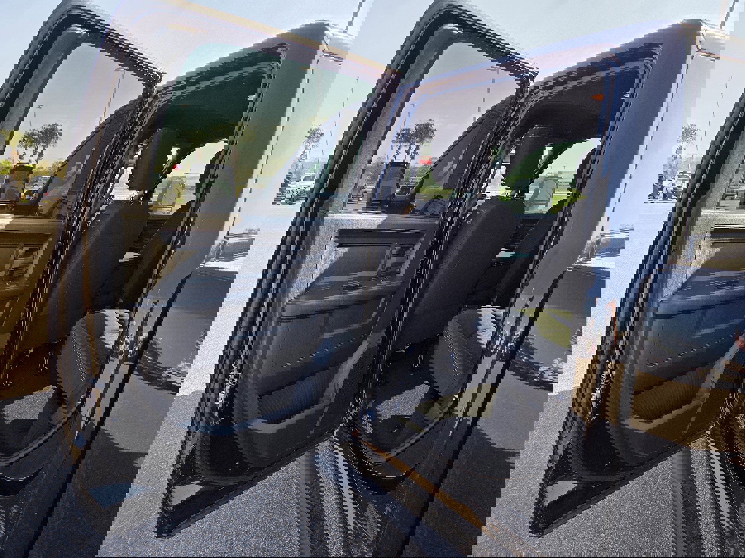 New 2025 RAM 2500 Tradesman image 15