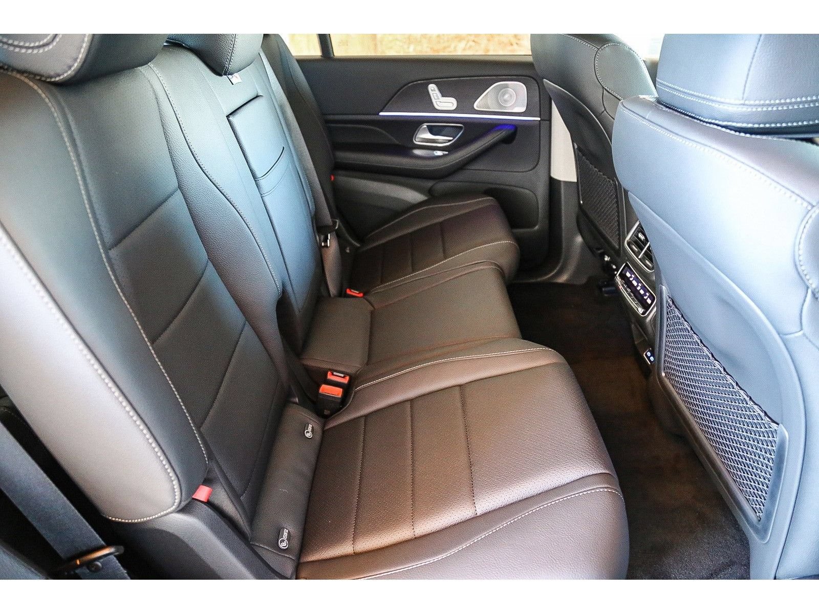 New 2026 Mercedes-Benz GLS 450 4MATIC image 16