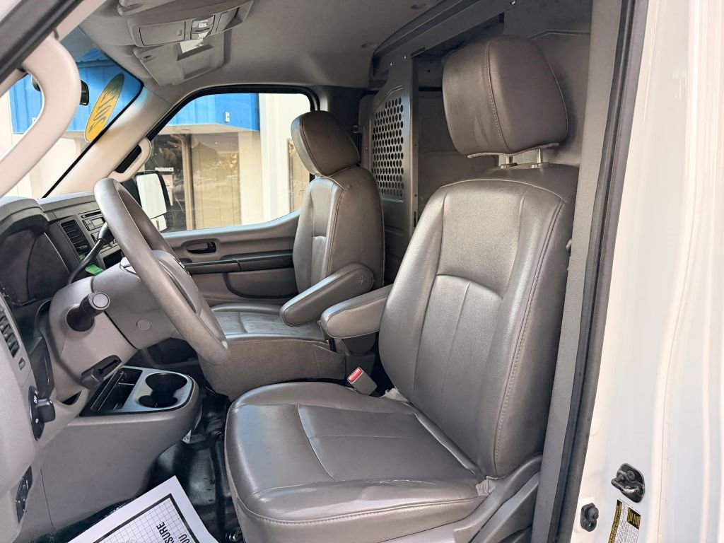 Used 2012 Nissan NV 2500 S w/ Side Curtain Airbag Pkg image 12