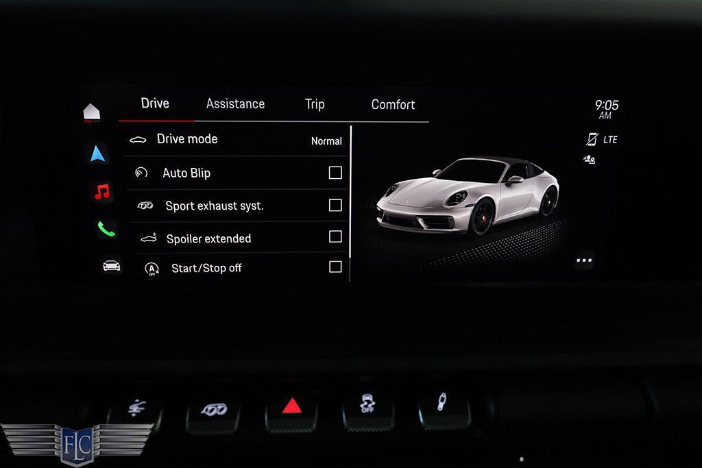 Used 2022 Porsche 911 50th Anniversary Edition image 27