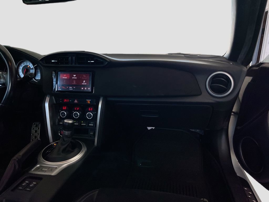 Used 2020 Toyota 86 RWD image 23