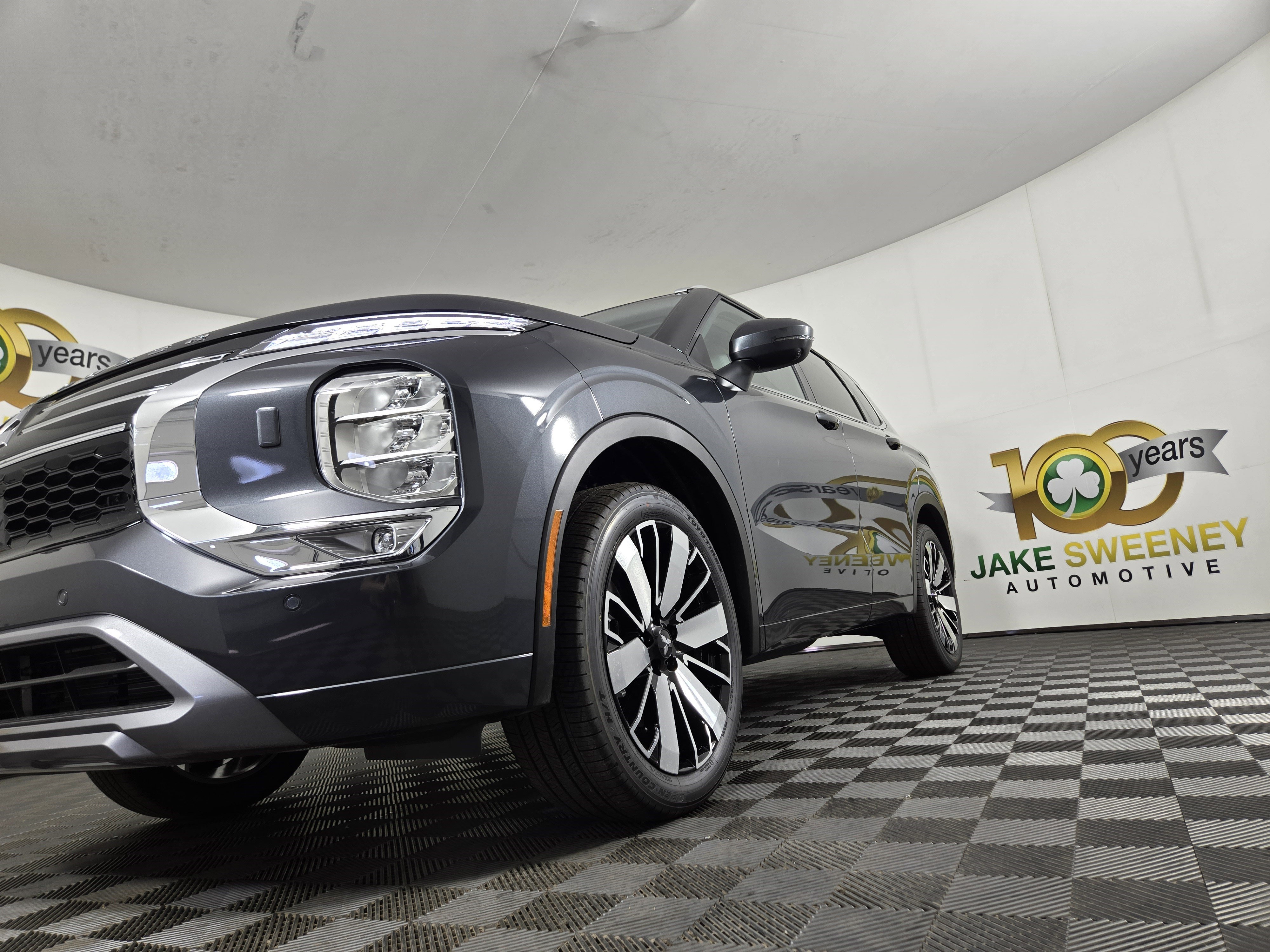 New 2025 Mitsubishi Outlander SEL image 36