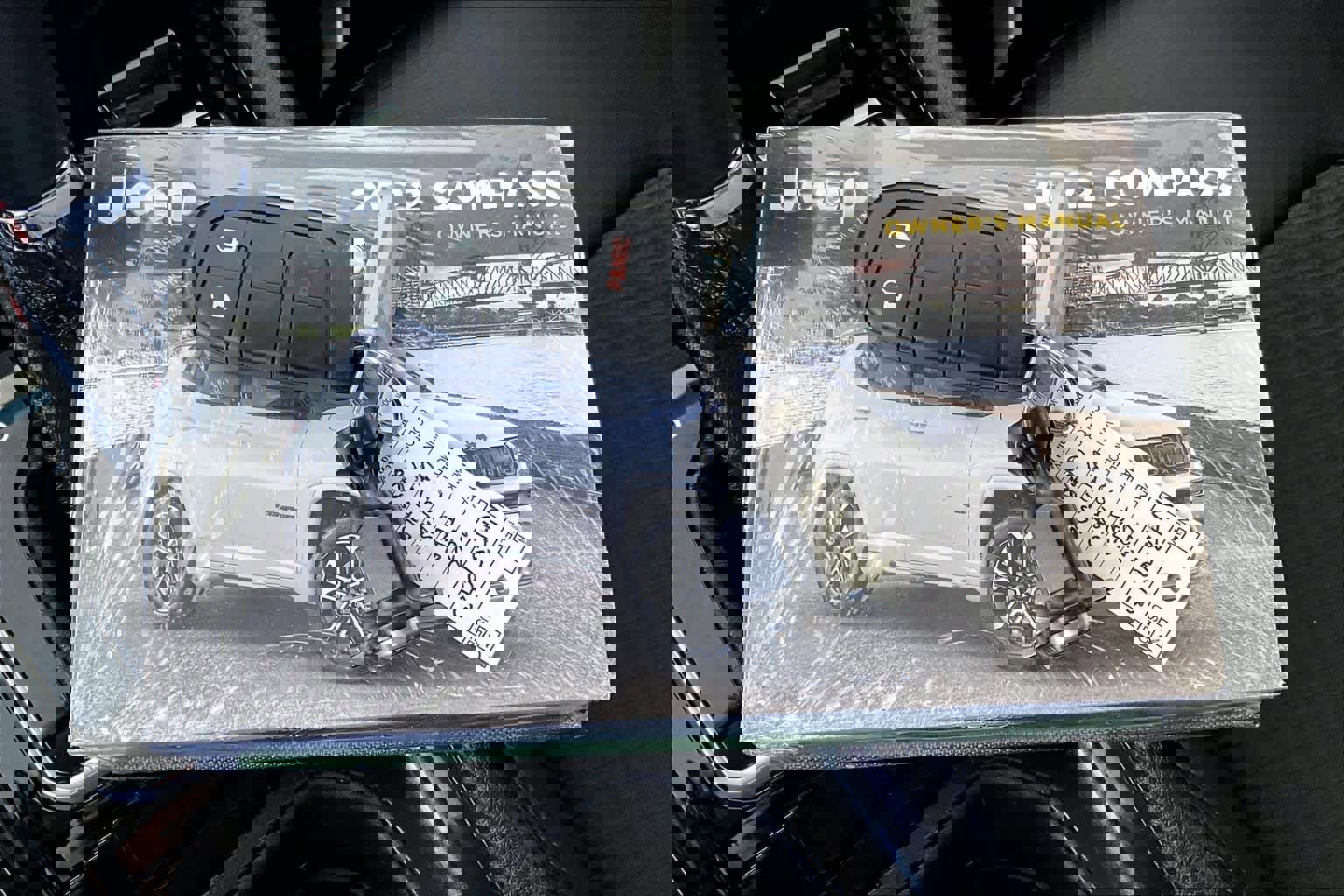 Used 2022 Jeep Compass Latitude image 15