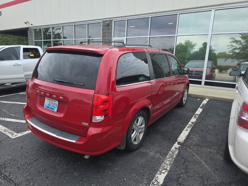 Used 2012 Dodge Grand Caravan Crew w/ Crew Value Pkg FWD image 3