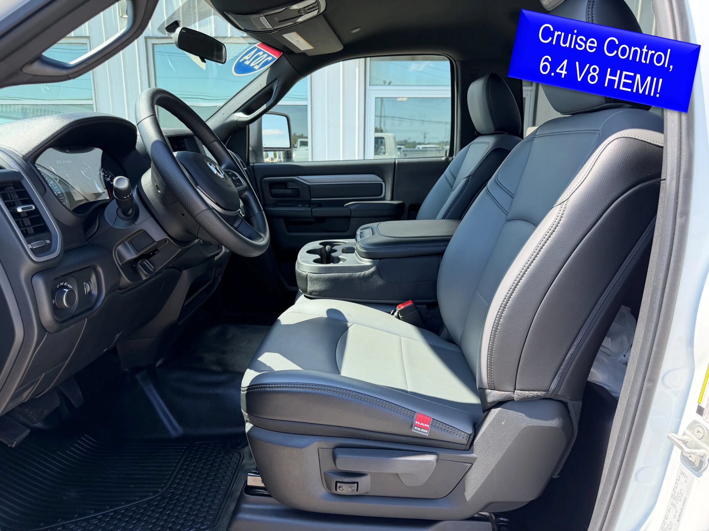 Used 2024 RAM 3500 Tradesman AWD/4WD image 4