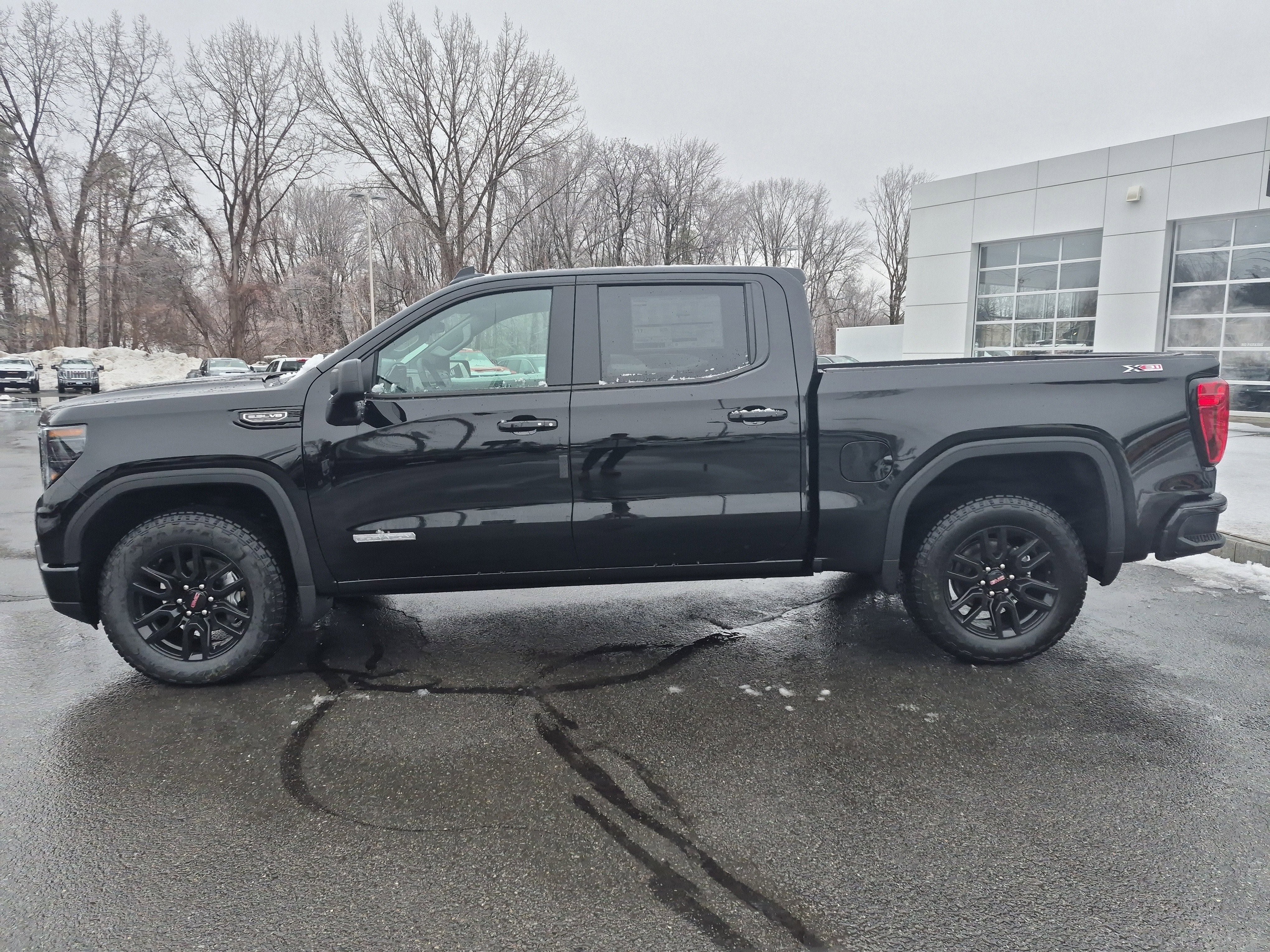 New 2026 GMC Sierra 1500 Elevation w/ Preferred Package AWD/4WD image 2