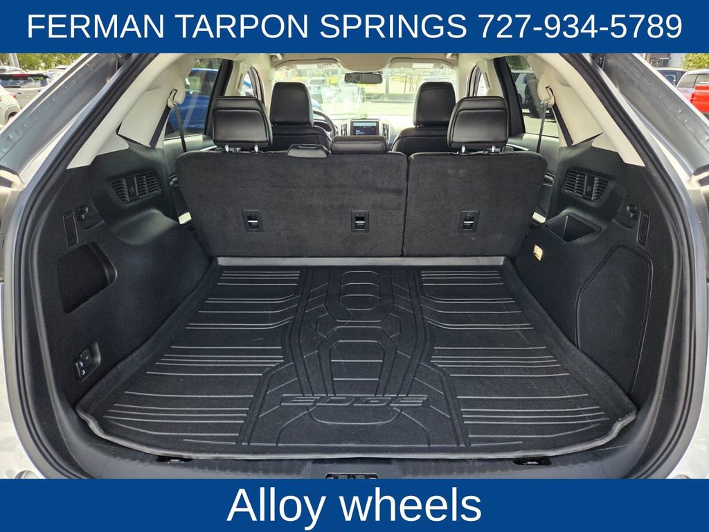 Used 2021 Ford Edge Titanium FWD image 19