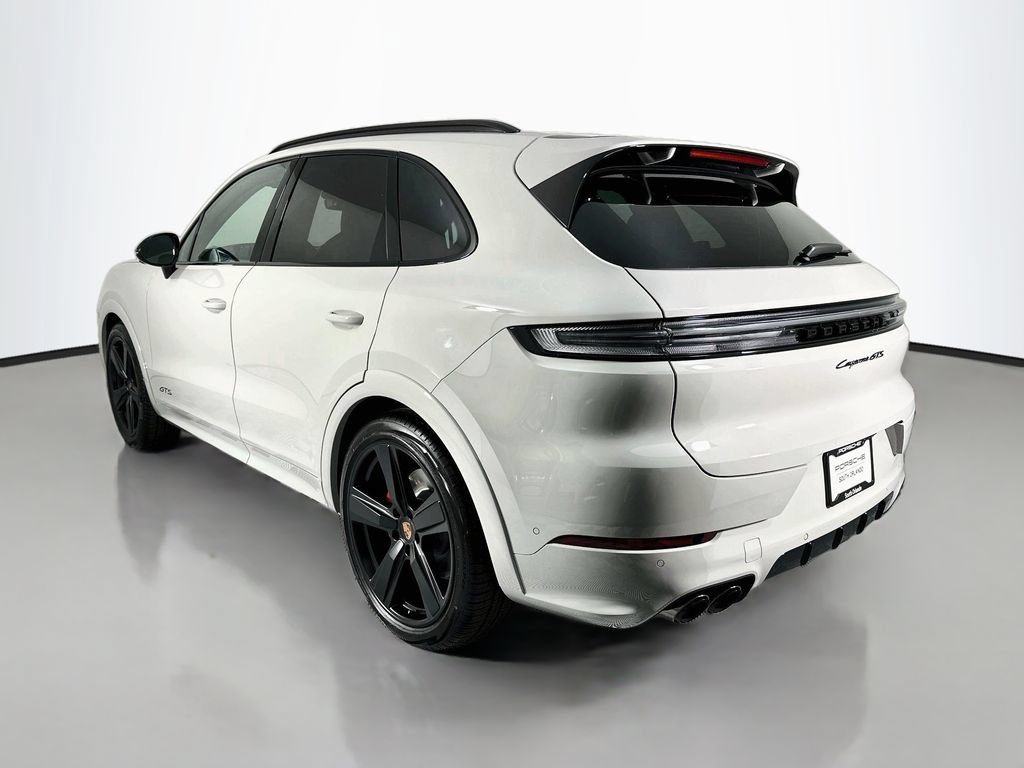 New 2026 Porsche Cayenne GTS AWD/4WD image 3