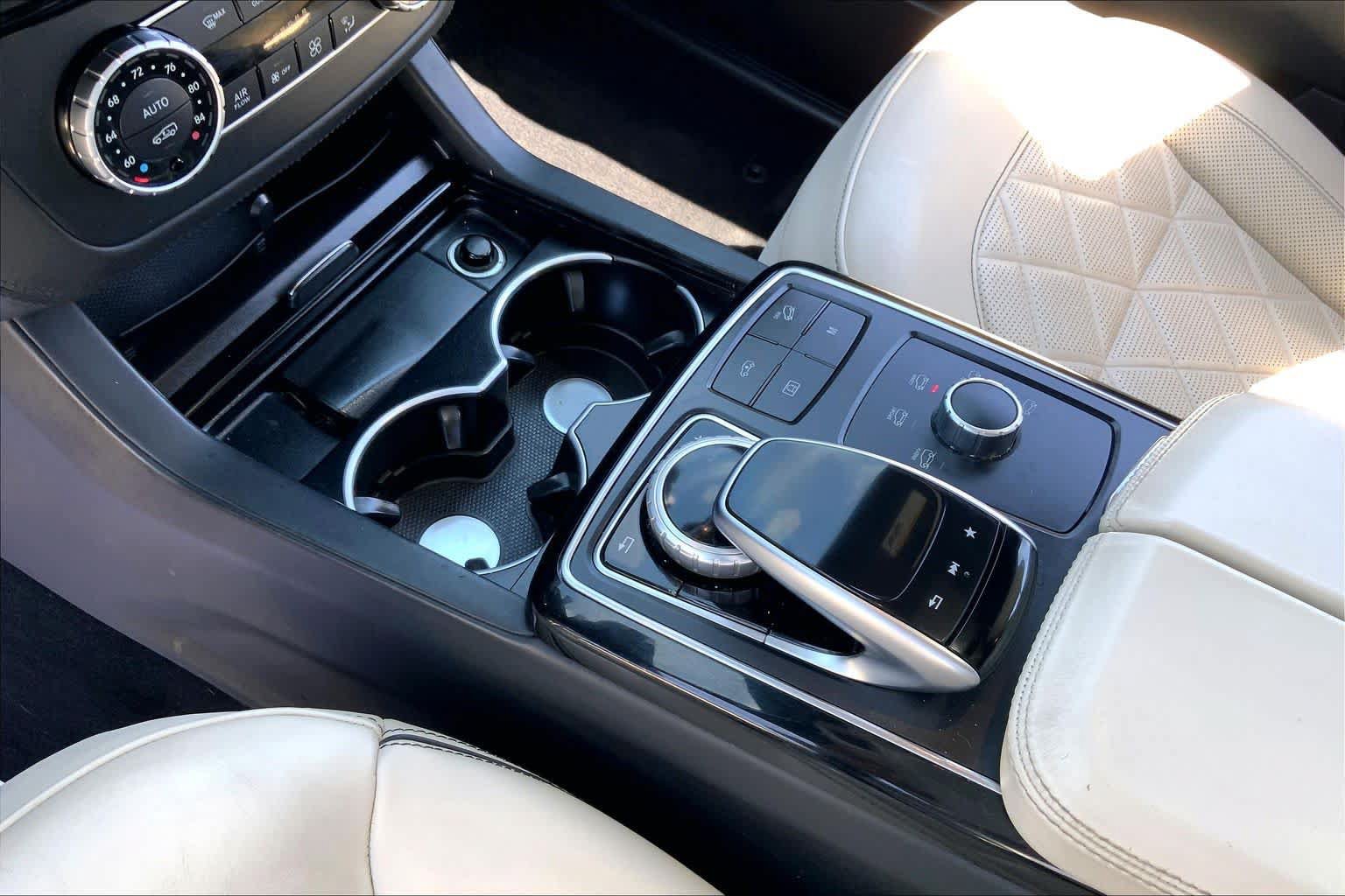 Used 2018 Mercedes-Benz GLS 550 4MATIC image 16