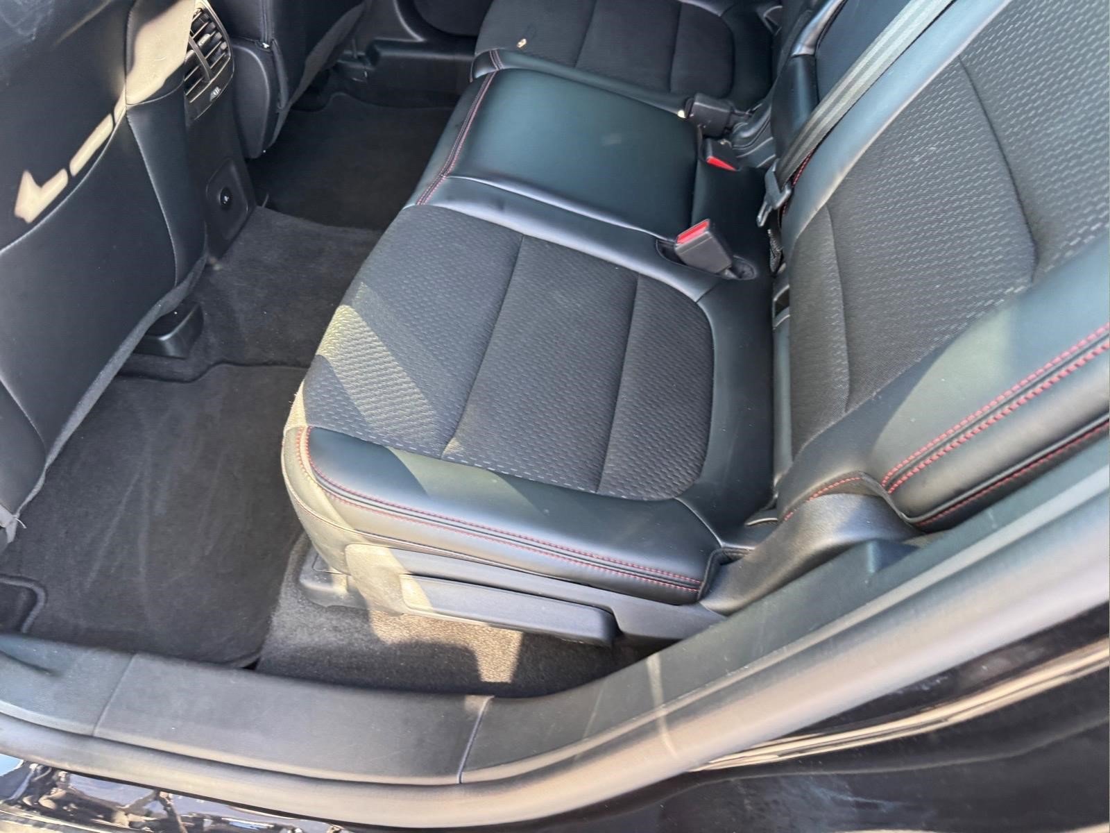 Used 2025 Ford Escape ST-Line Select image 13