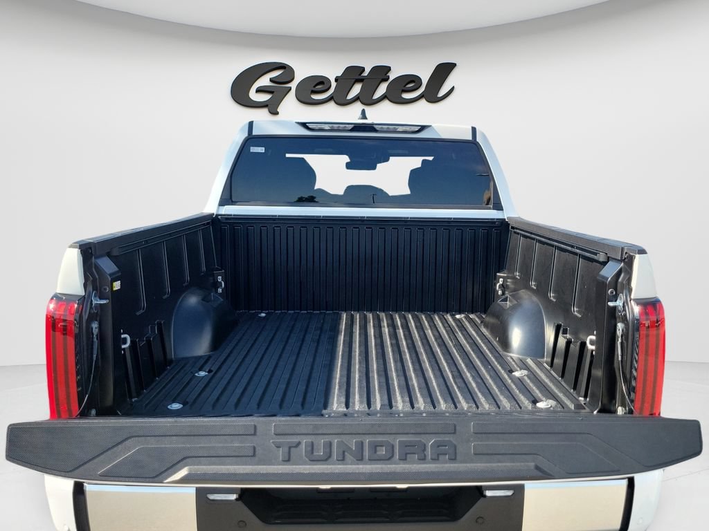 Certified 2025 Toyota Tundra Limited AWD/4WD image 9