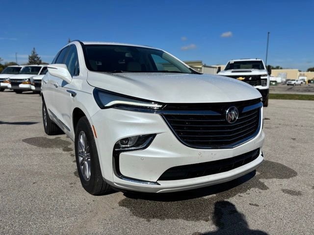 Used 2024 Buick Enclave Essence w/ Trailering Package, 5000 lbs. image 11