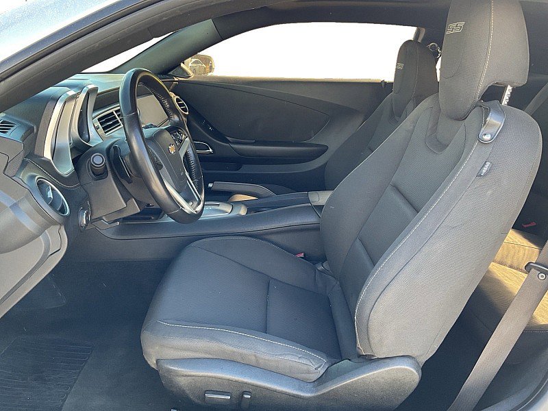 Used 2014 Chevrolet Camaro SS image 9