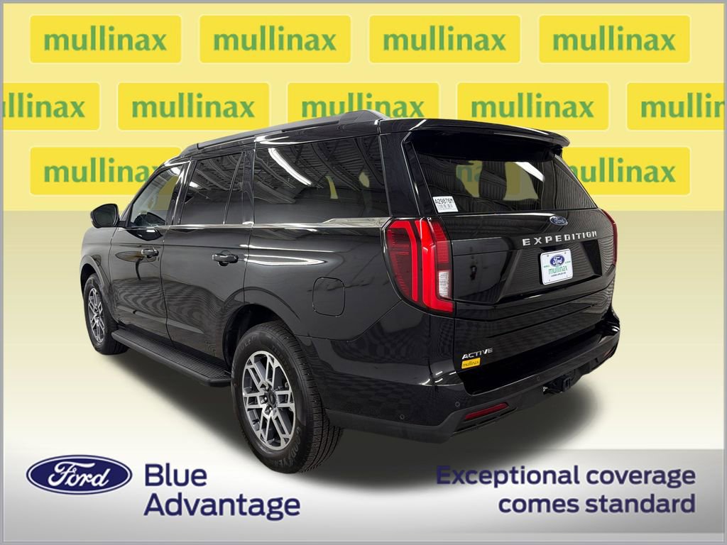 Certified 2025 Ford Expedition Active RWD image 11