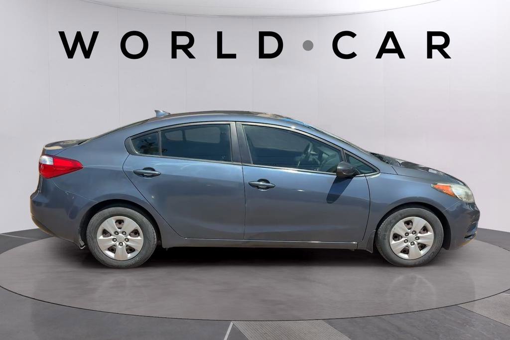 Used 2016 Kia Forte LX FWD image 8