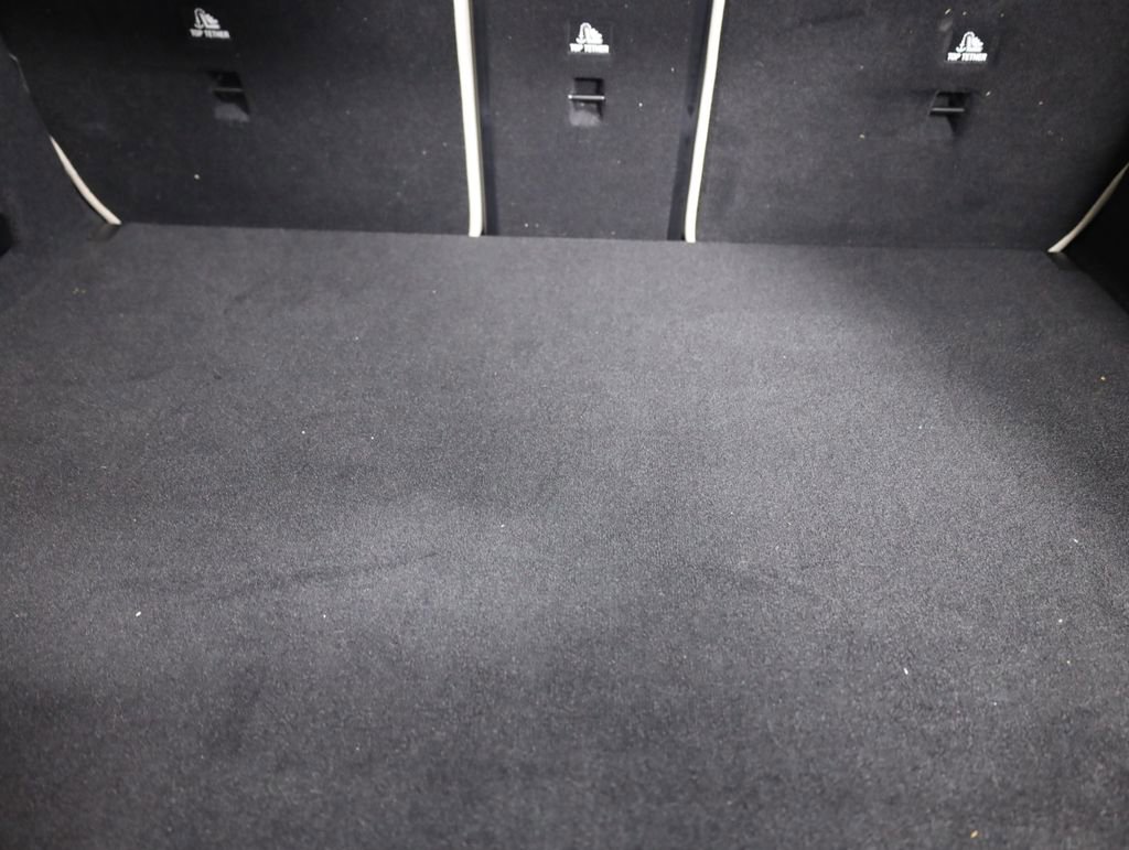 Used 2026 Mercedes-Benz GLC 300 4MATIC image 54