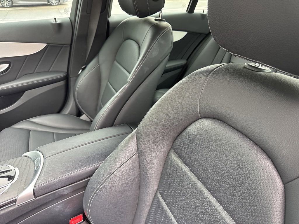 Used 2021 Mercedes-Benz C 300 C 300 image 5