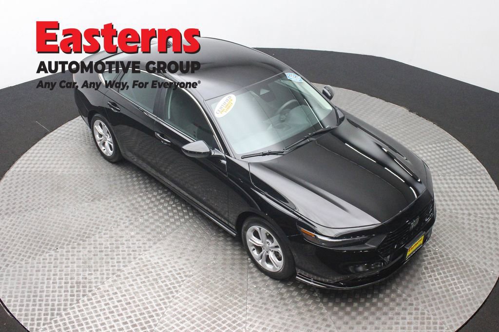 Used 2025 Honda Accord LX image 3