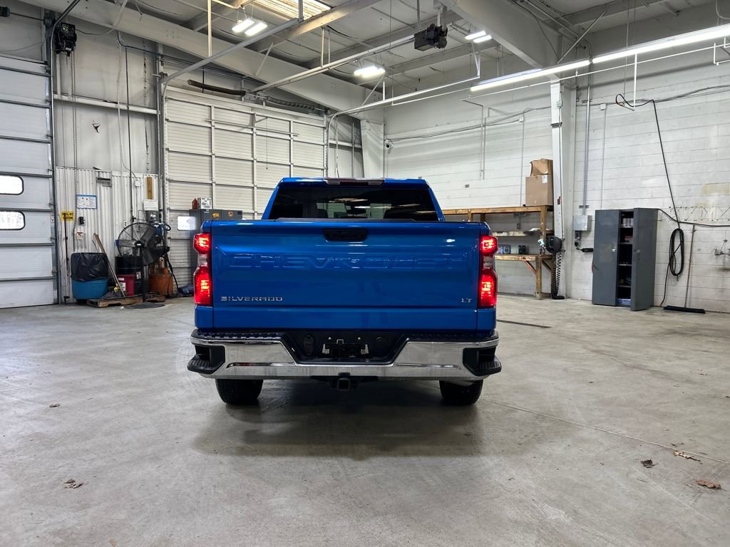 Used 2025 Chevrolet Silverado 1500 LT image 4