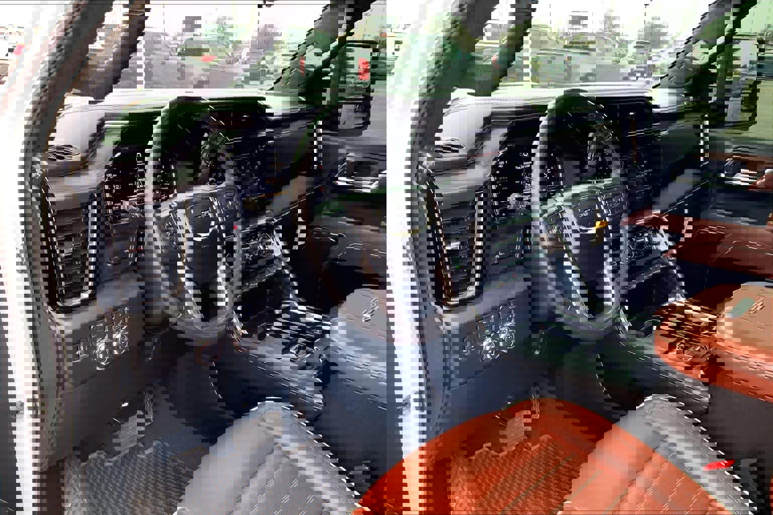 Used 2025 GMC Sierra 2500 Denali Ultimate image 16