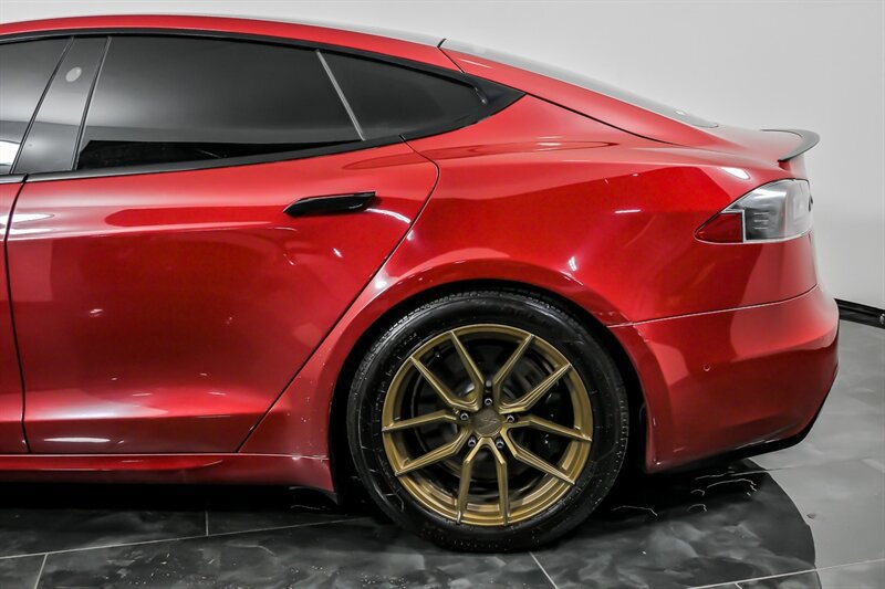 Used 2022 Tesla Model S Plaid AWD/4WD image 6