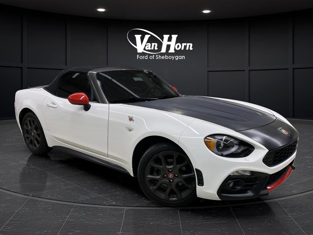 Used 2020 FIAT 124 Spider Abarth w/ Convenience Group RWD image 1