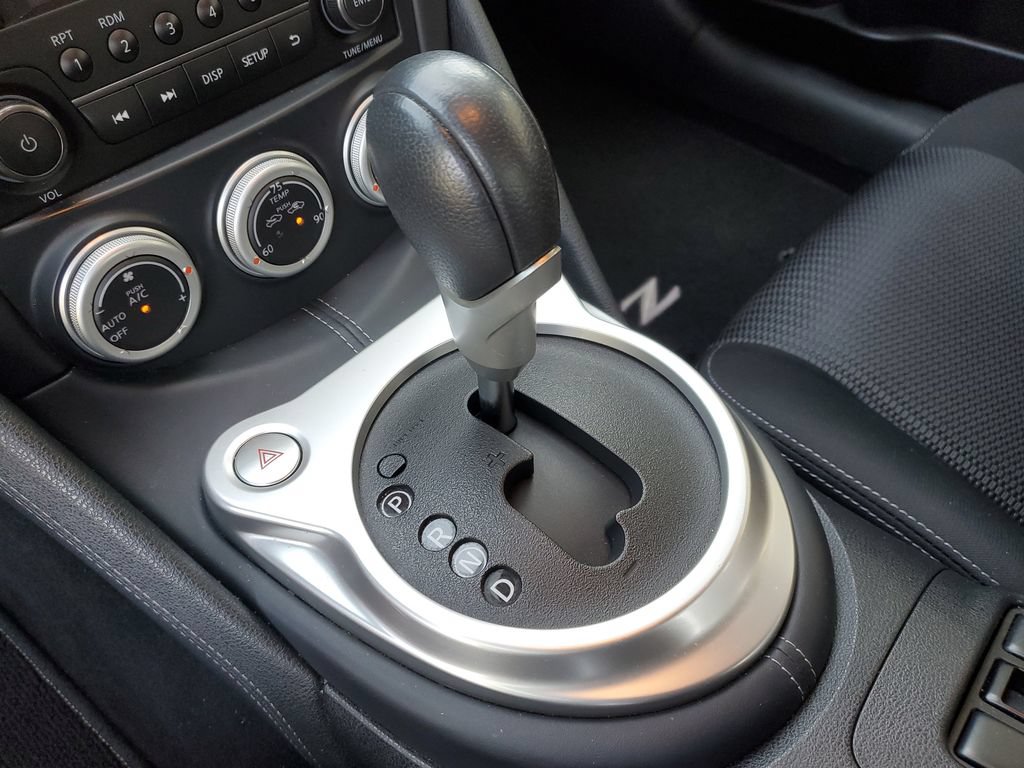 Certified 2020 Nissan 370Z Coupe RWD image 32