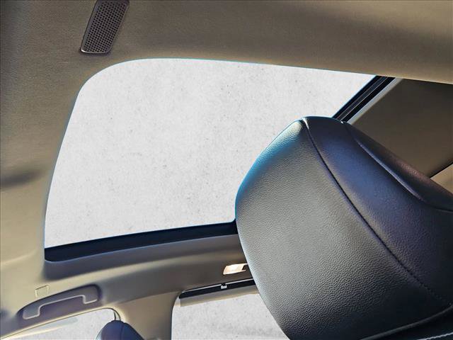 Used 2025 Toyota Grand Highlander AWD image 15