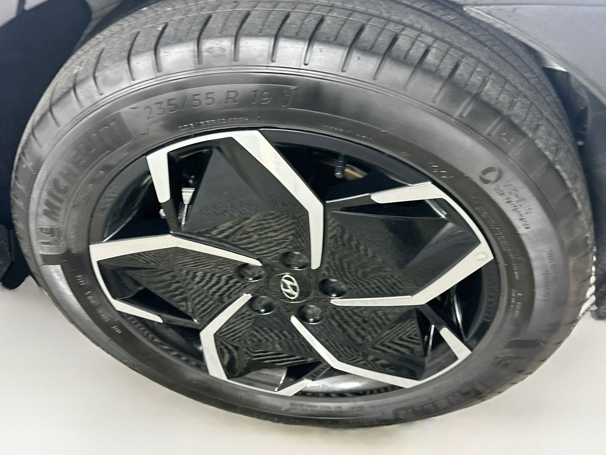 Used 2024 Hyundai Ioniq 5 SEL RWD image 11