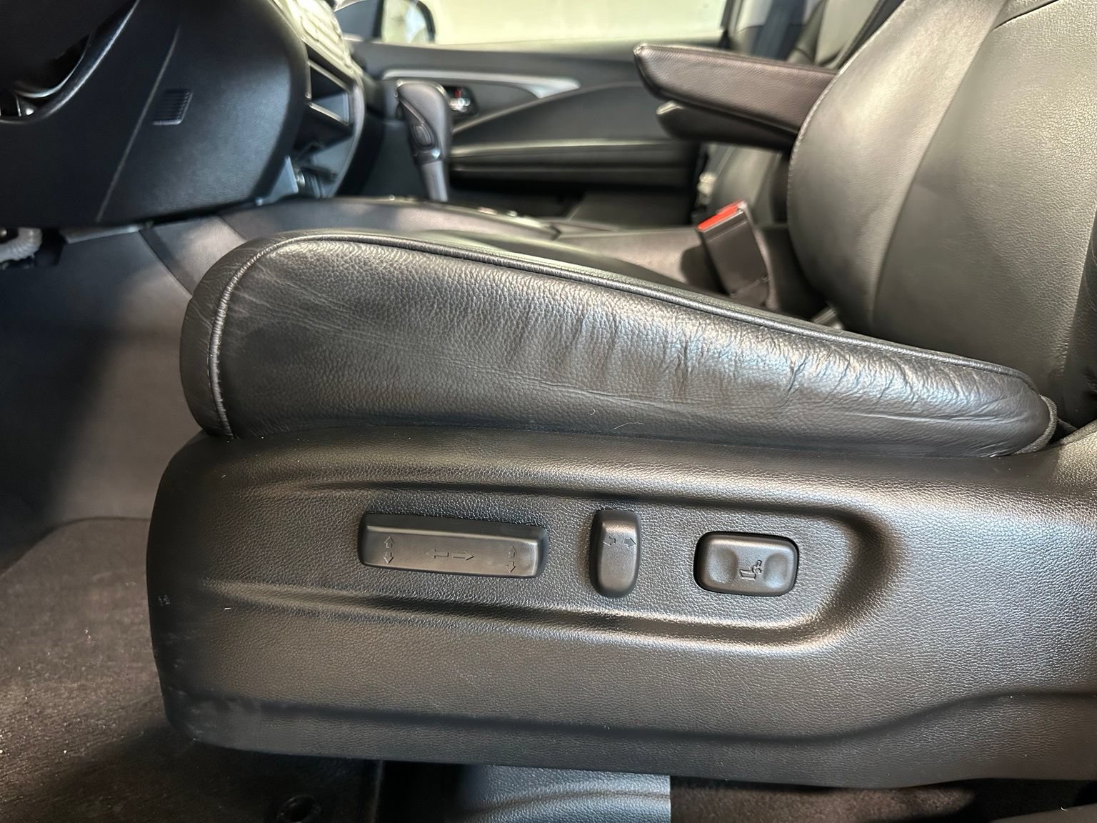 Used 2018 Honda Pilot EX-L image 14
