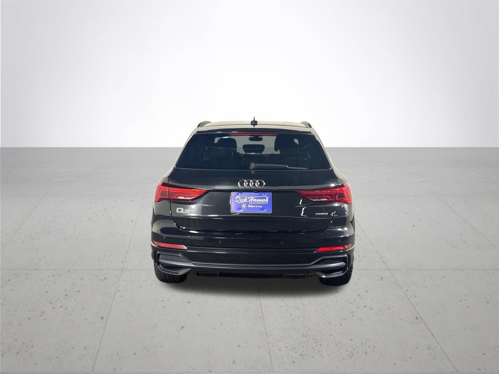 Used 2021 Audi Q3 2.0T Premium Plus w/ Premium Plus Package AWD/4WD image 7