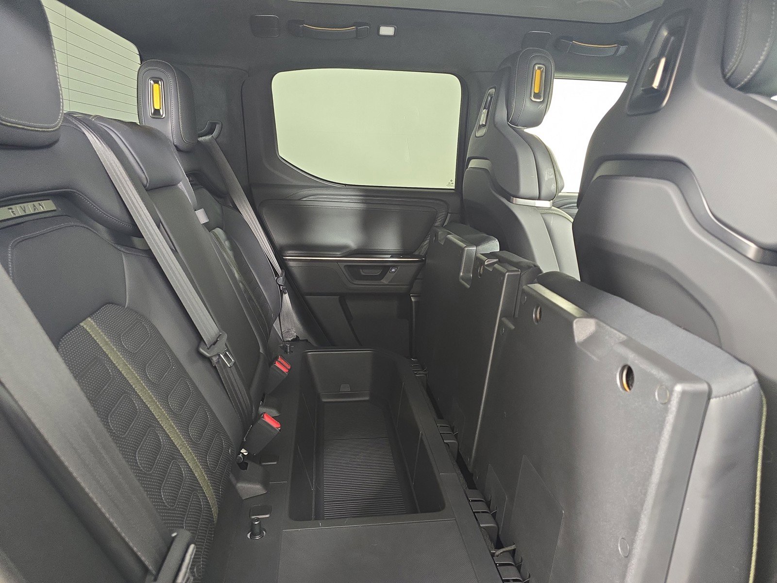 Used 2025 Rivian R1T Adventure AWD/4WD image 24