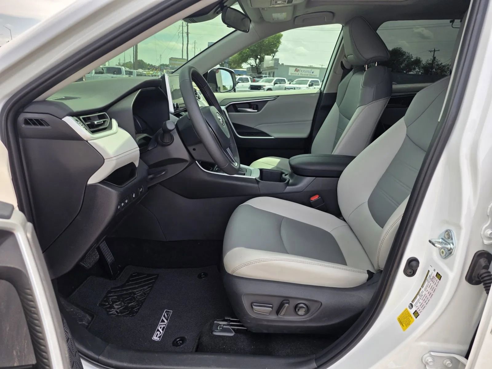 Used 2025 Toyota RAV4 XLE Premium w/ Weather Package image 11