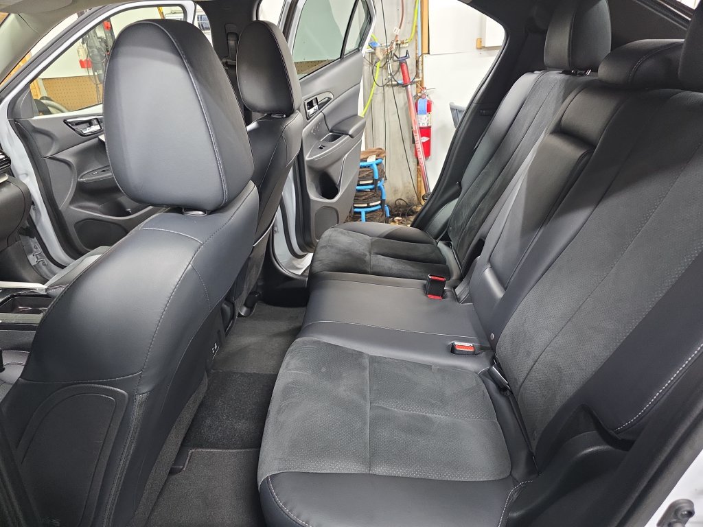 Used 2024 Mitsubishi Eclipse Cross SE AWD/4WD image 16
