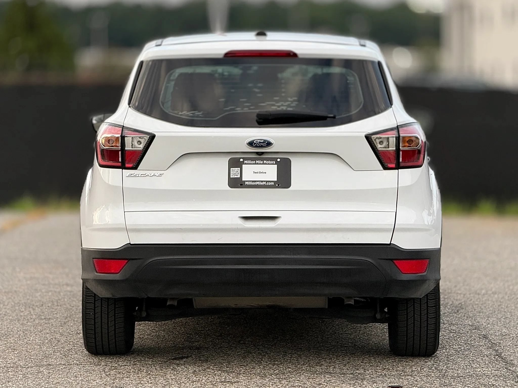 Used 2017 Ford Escape S FWD image 4