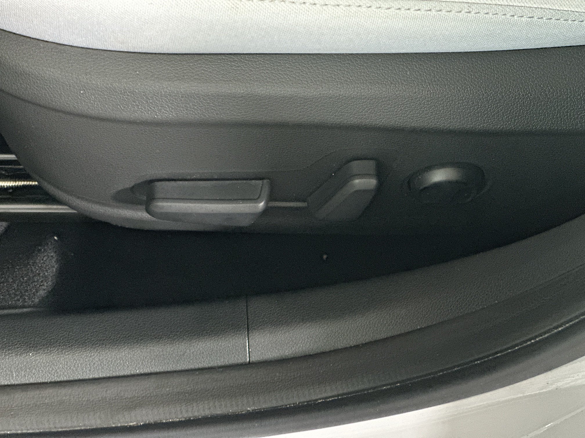 Used 2023 Hyundai Kona SEL FWD image 13
