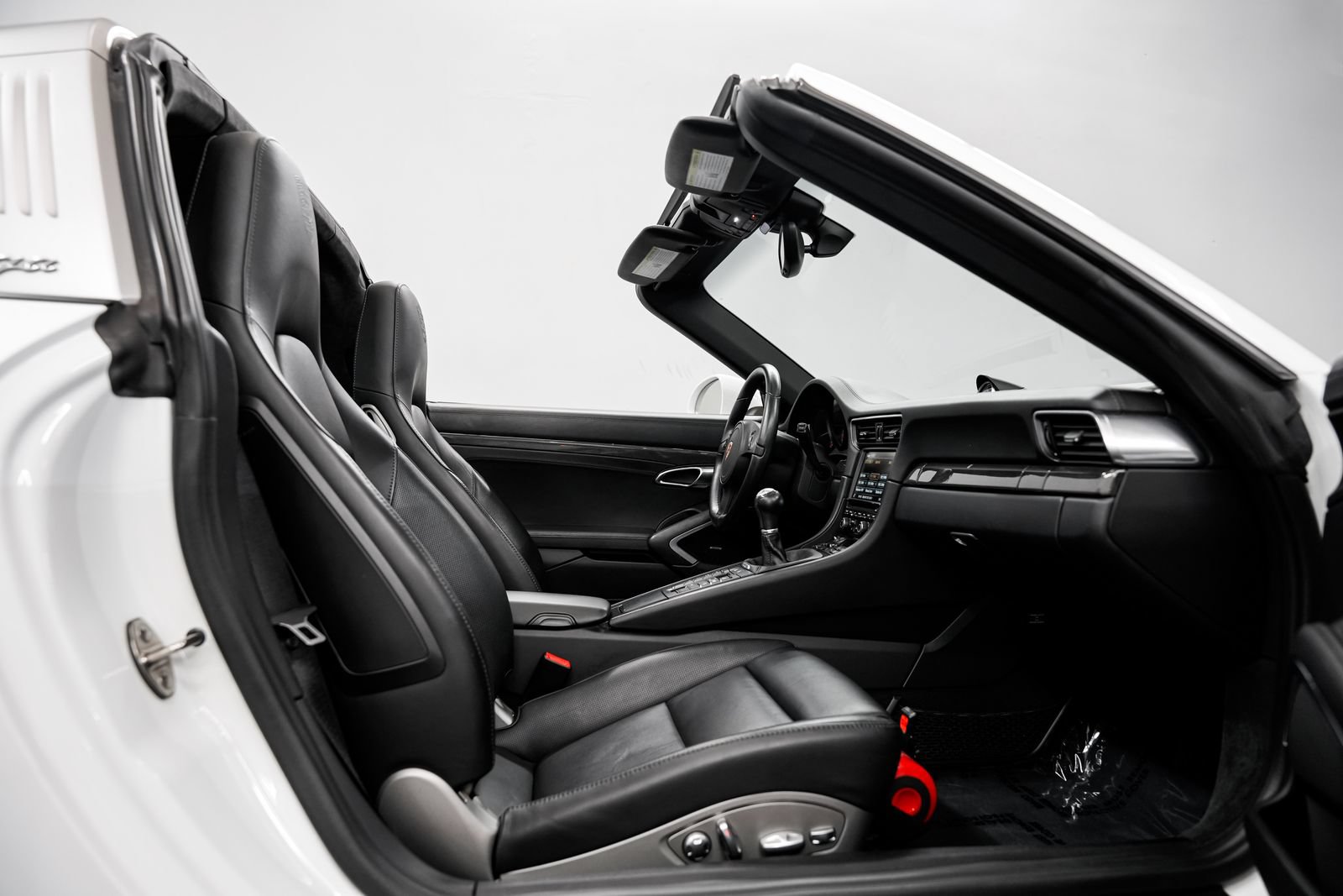 Used 2015 Porsche 911 Targa 4S AWD/4WD image 29