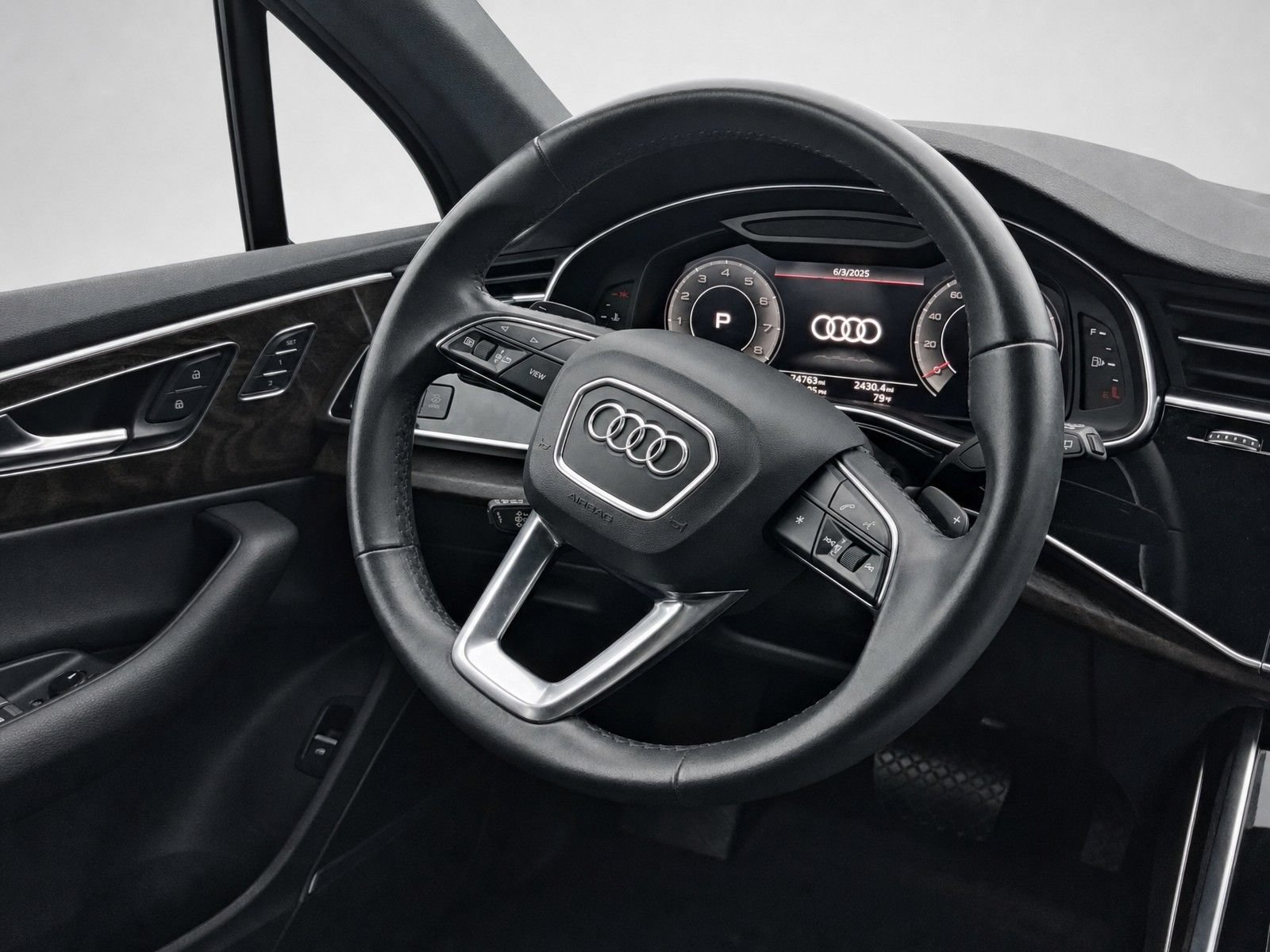 Used 2022 Audi Q7 2.0T Premium Plus AWD/4WD image 21