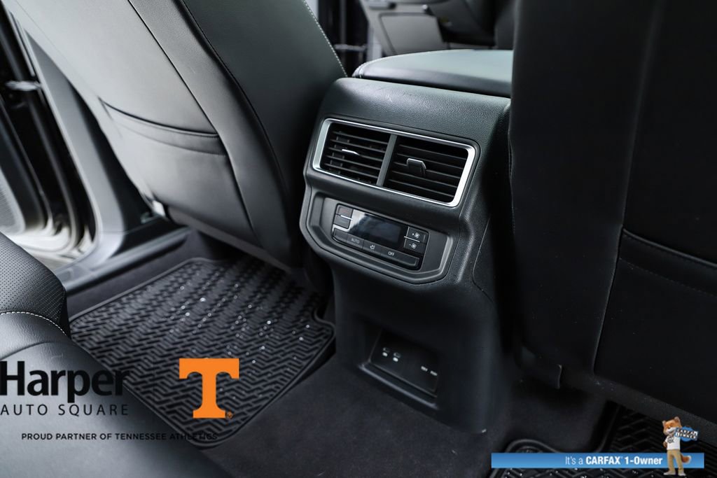 Used 2024 Volkswagen Atlas SE w/ Panoramic Sunroof Package FWD image 79