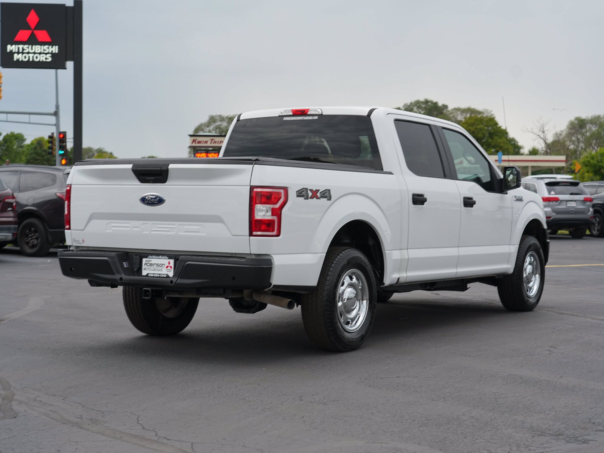 Used 2018 Ford F150 XL w/ XL Power Equipment Group AWD/4WD image 3