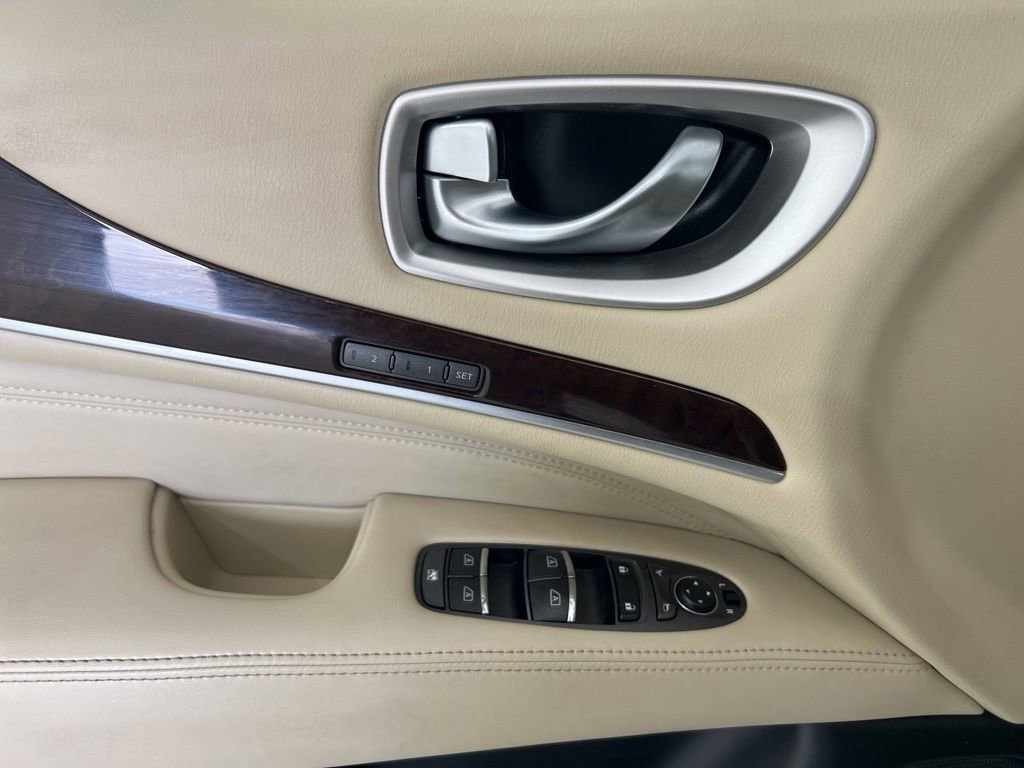Used 2019 INFINITI QX60 Luxe w/ Sensory Package AWD/4WD image 22