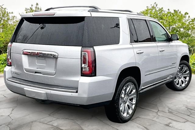 Used 2016 GMC Yukon Denali w/ Open Road Package image 2