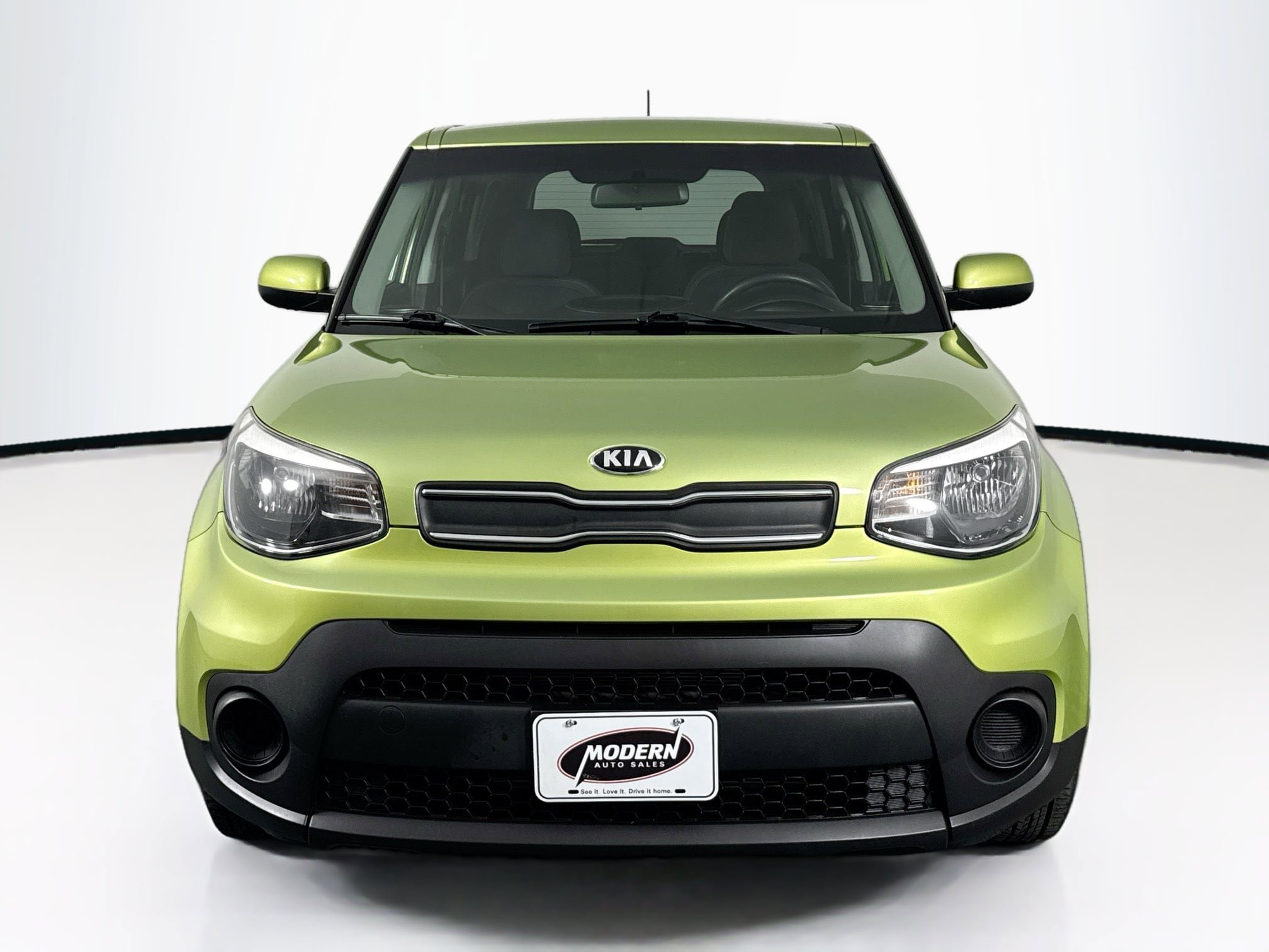 Used 2018 Kia Soul FWD image 4