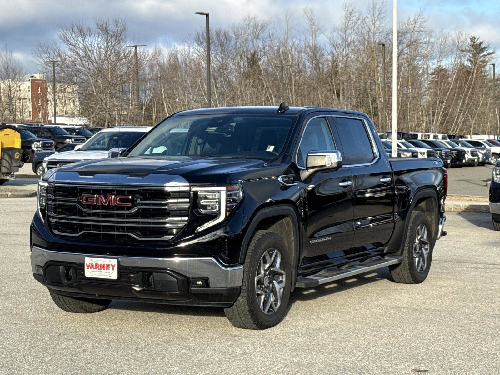 Used 2022 GMC Sierra 1500 SLT w/ SLT Premium Package